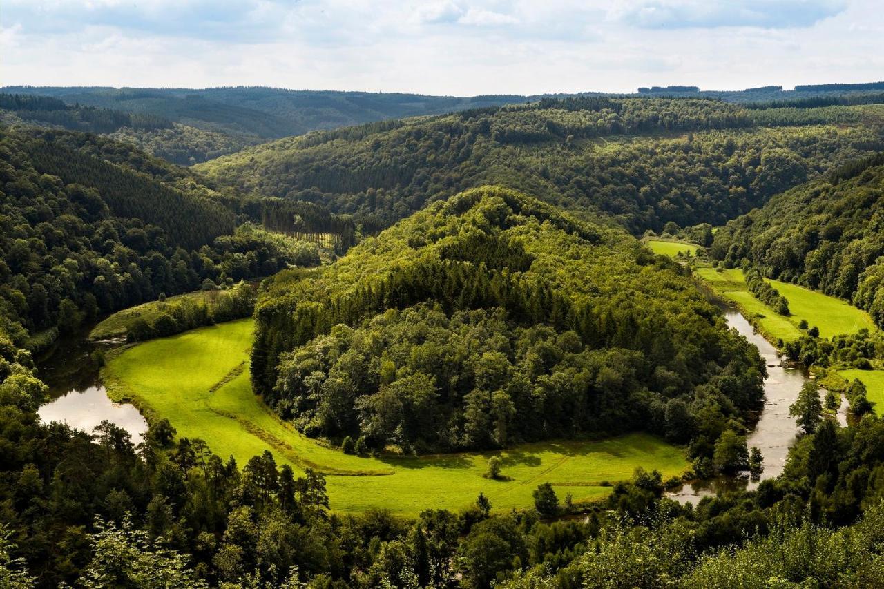 Villa La Tanière des Loups à Herbeumont Extérieur photo